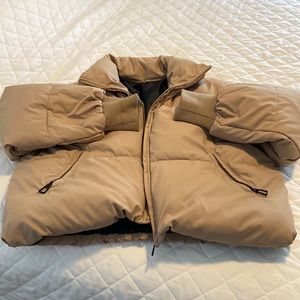 Womens puffer jacket  in good condition,